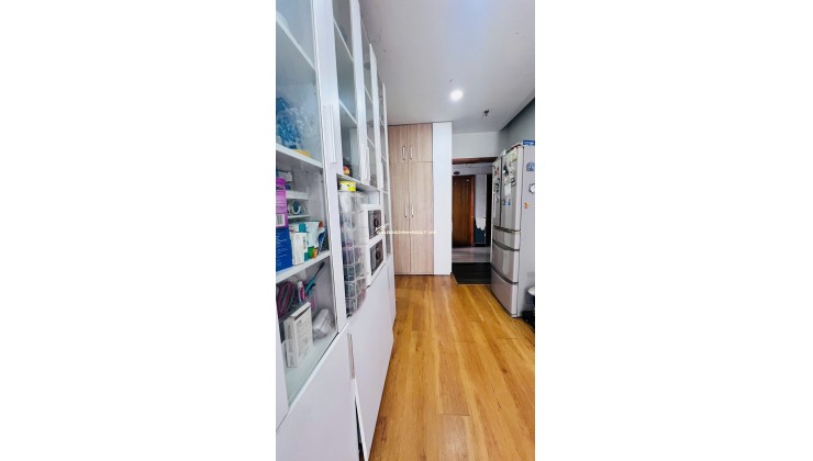 CĂN GÓC - Chính chủ cần Bán Chung Cư 8X Đầm Sen Sổ Hồng năm 2025