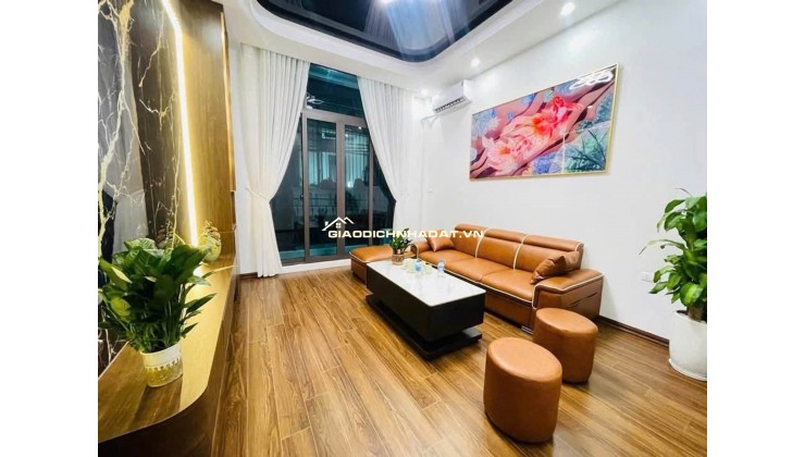 Oto đỗ cửa Đống Đa - kinh doanh tốt - 55m2 mà chỉ nhỉnh 15 đồng