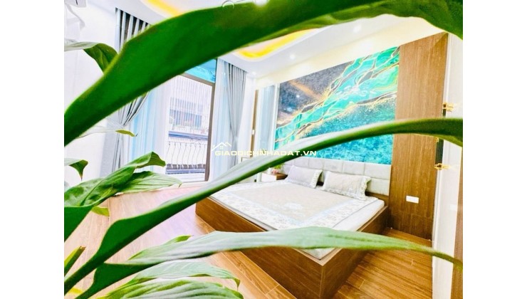 Oto đỗ cửa Đống Đa - kinh doanh tốt - 55m2 mà chỉ nhỉnh 15 đồng