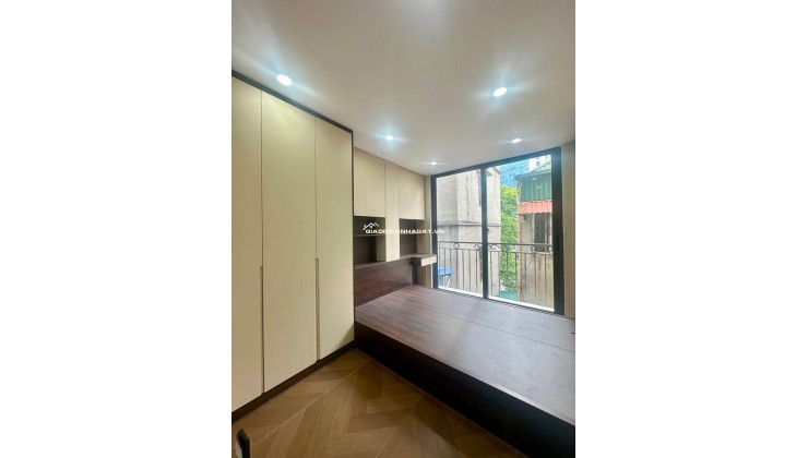 CẦN GẢ VIEW TRIỆU $ GIÁ TIỀN TIỂU HỌC - 6 TẦNG XÂY MỚI - 10M RA MẶT PHỐ