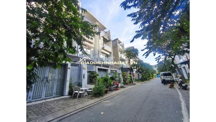Bán nhà riêng 100m2 tại Bình Hưng, Hồ Chí Minh, đẹp, nhiều tiện ích chỉ 10,5 tỷ