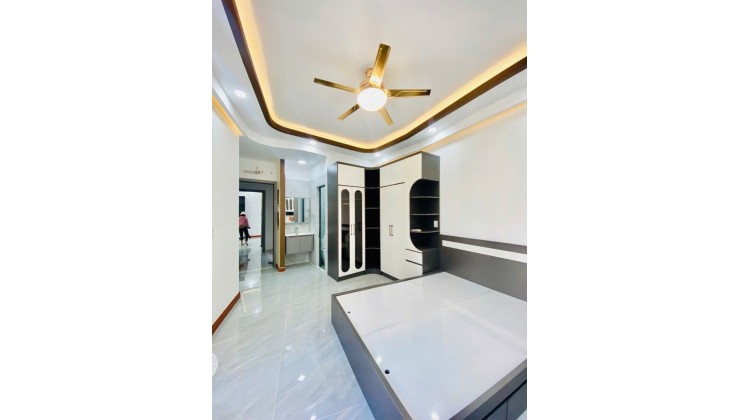 BÁN NHÀ TRUNG TÂM QUẬN 10 - 41M2 - 5 TẦNG BTCT - KẾ MẶT TIỀN - THIẾT KẾ HIỆN ĐẠI, NỘI THẤT CAO CẤP - HẺM XE HƠI - 9.9 TỶ.