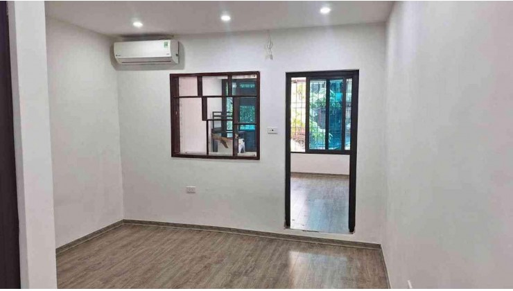Bán căn hộ tại khu tập thể Thanh Xuân Bắc, quận Thanh Xuân, Hà Nội.