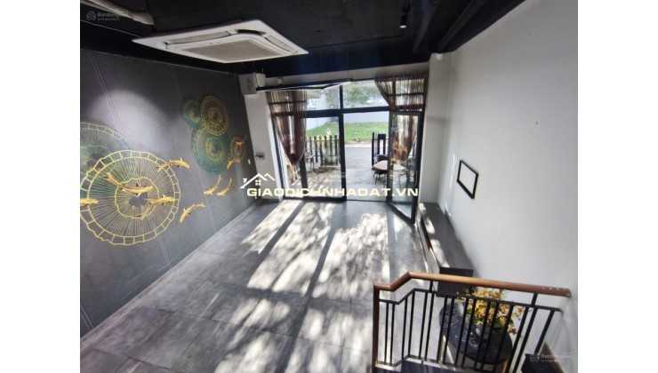Bán nhà riêng 100m2 tại Bình Hưng, Hồ Chí Minh, đẹp, nhiều tiện ích chỉ 10,5 tỷ