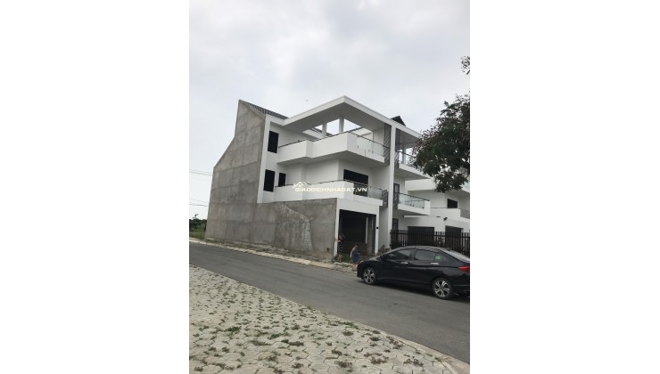 bán gấp nhà cần giờ