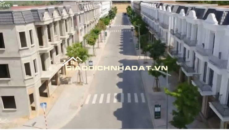 BDS NHÀ MỘT TRỆT BA LẦU TỪ 600TR CÓ THỂ SỞ HỮU CHO THUÊ TỪ 20-30TR/THÁNG