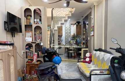 BÁN NHÀ 237/33/10 PHẠM VĂN CHIÊU, GÒ VẤP. HẺM THÔNG 3M, SHR, 3,7 TỶ. LH:0983552799.