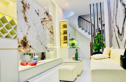  Sản phẩm hiếm sát Ngọc Hà ~30m2 chỉ có 6tỷ TL mạnh