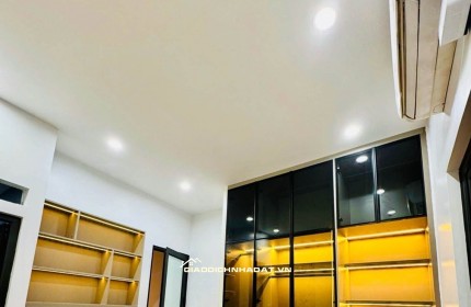 Tuyết mùa hạ - hạ chào 25m2 chỉ 5tỷ có thương lượng
