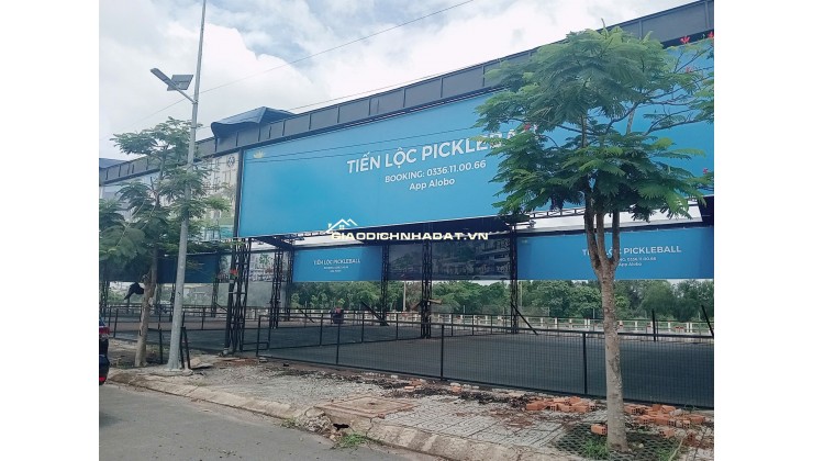 BÁN LÔ GÓC 106M2, NGANG 8M, SÁT SÂN BAY LONG THÀNH CHỈ 4 TỶ.