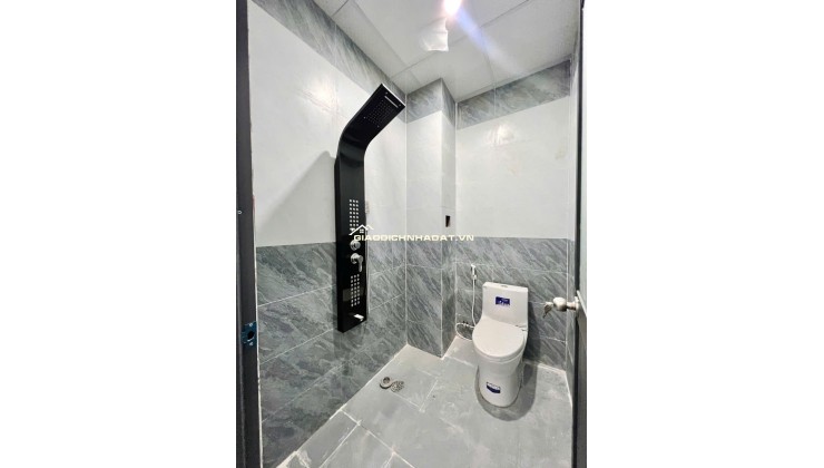 “THANH LÝ KHẨN CẤP” Chỉ 1 căn duy nhất GIẢM SÂU đến 200Triệu Ngay gần cổng chào Bửu Long - Biên Hòa