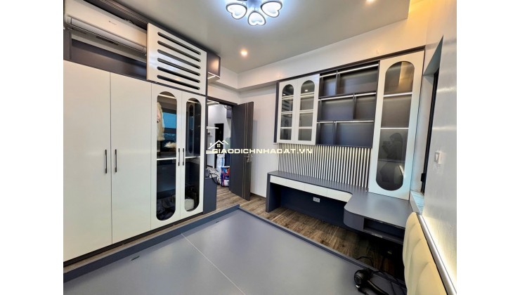  BÁN CĂN HỘ 62M² TRUNG TÂM SÀI ĐỒNG  GIÁ 3,5 TỶ 2 NGỦ ĐẦY ĐỦ NỘI THẤT 50M RA CHỢ SÀI ĐỒNG