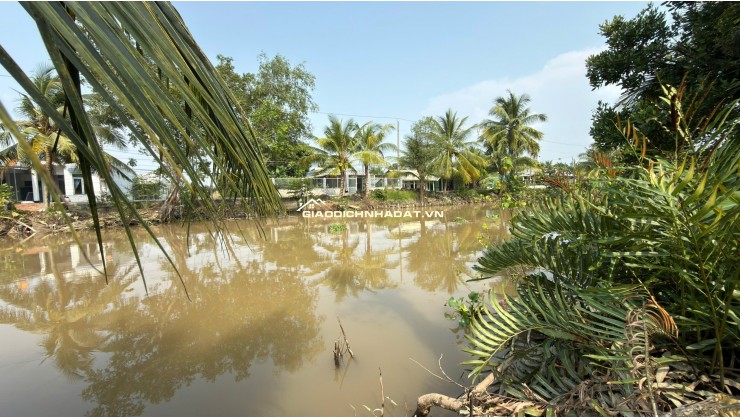 Bán đất 43.000m² gần Cầu So Đũa, mặt tiền QL61C, thích hợp làm khu du lịch nghỉ dưỡng
