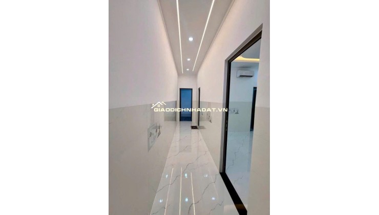 Siêu Phẩm 1 Trệt 1 Lửng Sân 7m - Chiều Sâu Tận 27m - Sổ Hồng Riêng Thổ Cư 100%
