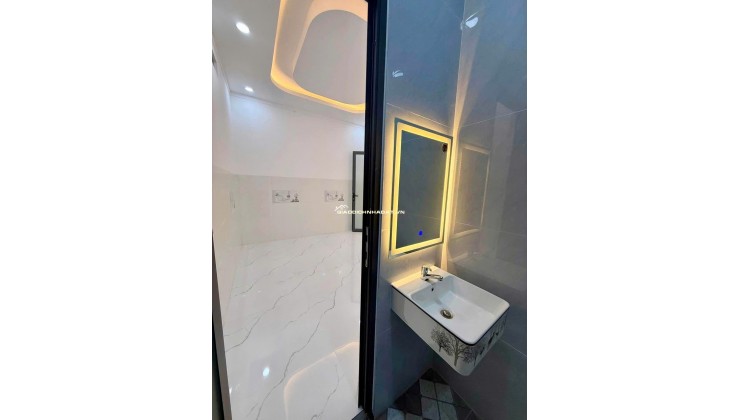 Siêu Phẩm 1 Trệt 1 Lửng Sân 7m - Chiều Sâu Tận 27m - Sổ Hồng Riêng Thổ Cư 100%