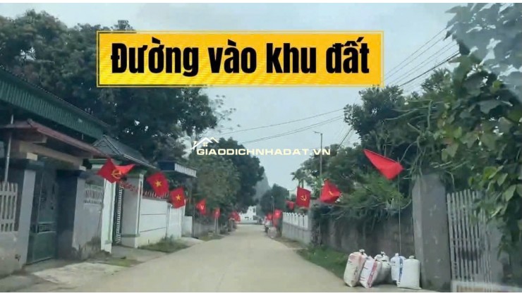 HƠN 300 TRIỆU ĐẤT TRUNG TÂM DU LỊCH LẠC THỦY    Gần Chùa Tiên – Đầm Đa 2 phút đến Cụm CN Phú Thành  3 phút tới khu nghỉ dưỡng Cáp Treo Hương Bình 120ha  5 phút tới Utopia Resort 200ha  Sát Minh Anh Resort