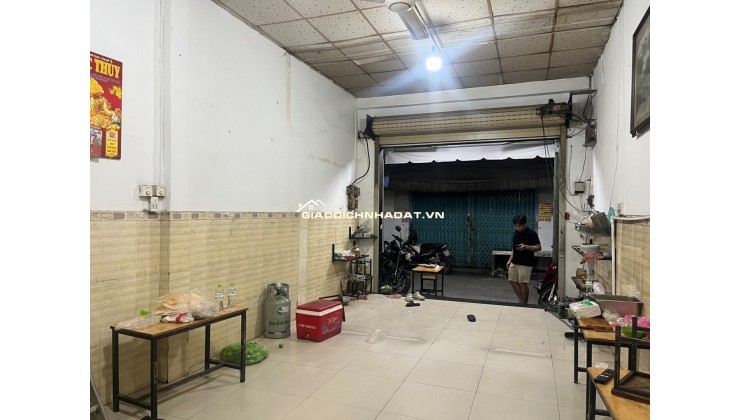 Nhà mặt tiền Chợ Bà Hoa P11 Tân Bình, MT đường Sơn Hương, song song Trần Mai Ninh, sát Bảy Hiền gần