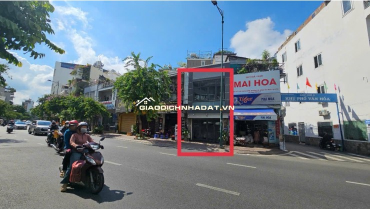 Bán nhà 2 mặt tiền 1 trệt 4 lầu 1 sân thượng Bạch Đằng TB