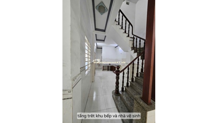 Bán nhà 1 trệt 2 lầu mặt tiền đường Hiệp Thành 26, Quận 12