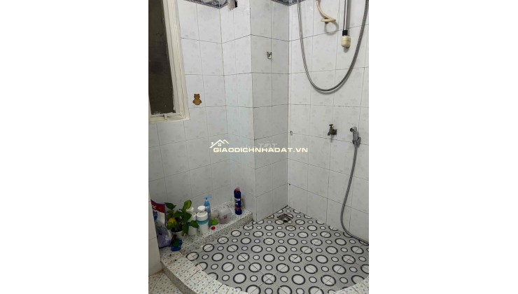 Pass gấp phòng sân bay, full nội thất, mát mẻ, yên tĩnh
