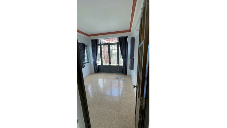 Cho thuê nhà 62/1 Xóm Đất P8 Q11 hẻm 3m, Đúc 3.5 tấm