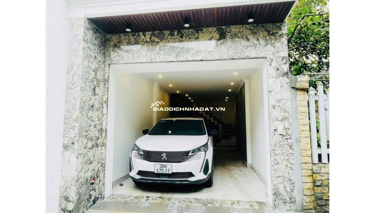 Bán nhà Ngọc thụy 11 tỷ 40m ô tô gara,thang máy,sổ đỏ Long Biên