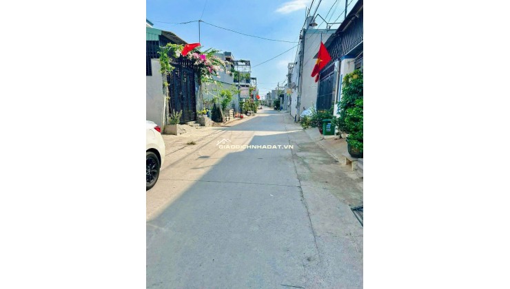 CHỦ CHUYỂN CÔNG TÁC RA HÀ NỘI SỐNG CẦN BÁN GẤP CĂN BIỆT THỰ GIÁ CHỈ 1 TỎI HƠN