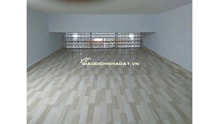 NHÀ CẤP 4 (4x20) GÁC ĐÚC SUỐT 4X15 ĐÔNG THẠNH HÓC MÔN LH:0395276851