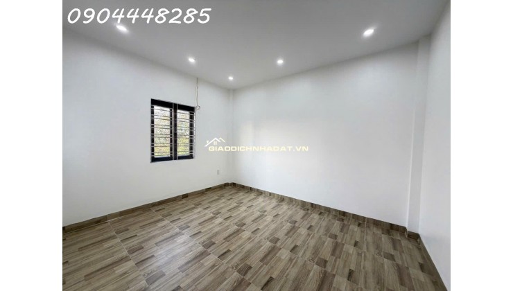 Nhà đẹp độc lập sân cổng riêng mặt ngõ cách đường chính 20m ô tô đỗ cửa tại Đằng Hải Hải An