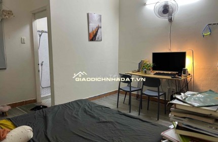 CẦN 1 BẠN NỮ SHARE PHÒNG CĂN HỘ MASTERI THẢO ĐIỀN CĂN GÓC VIEW SÔNG