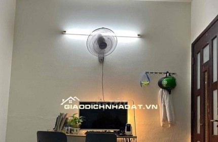 Pass gấp phòng sân bay, full nội thất, mát mẻ, yên tĩnh