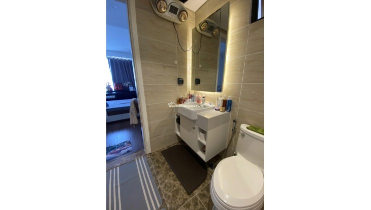 Bán gấp 3PN C7 Vinhomes D'Capitale 95m² - view hồ đẹp