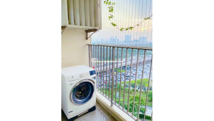 16,5tr thuê 1N+1 Vinhomes D'Capitale 52m² - sẵn chỗ làm việc