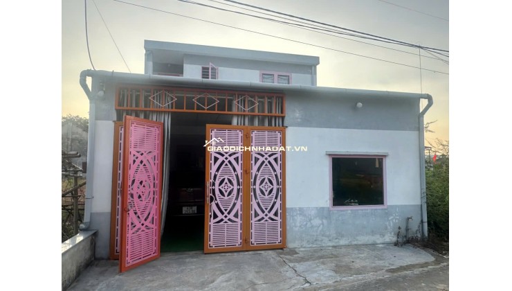 NHÀ VỊ TRÍ ĐẸP - GIÁ TỐT - CHÍNH CHỦ CẦN BÁN Căn Nhà  Hòa Vang, TP. Đà Nẵng. Liên hệ để làm việc chính chủ : 0762714856 - 0914263705