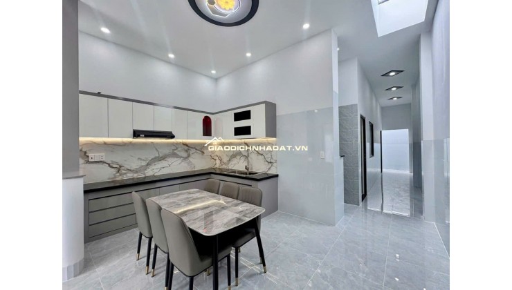 KẸT TIỀN CHỦ CẦN BÁN CĂN CẤP 4 NGAY GẦN ĐỒNG KHỞI CHỈ 350TR