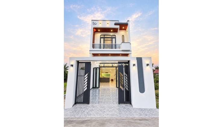 NHÀ LẦU MỚI XÂY ĐÃ HOÀN THIỆN VỪA VÀO NỘI THẤT CHỈ 550TR - NGAY GIÁP ĐƯỜNG ĐỒNG KHỞI DT768