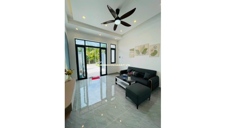 Bán nhà cấp 4 sổ riêng mới xây gần BIG C Đồng Khởi