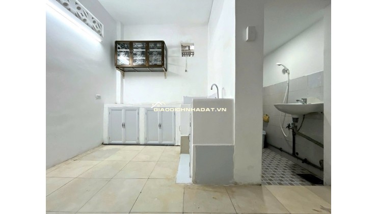 Bán Nhà Lô Góc Sổ Hồng Riêng-Huỳnh Tấn Phát- P. Tân Thuận- Quận 7 - Hẻm Ba Gác- 2 Tầng - Không QH - Nhỉnh 3 Tỷ. V Diện