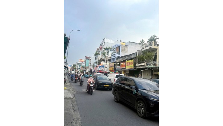 MẶT TIỀN KINH DOANH SÁT CHỢ VẢI TÂN BÌNH. GIÁ 18 tỷ