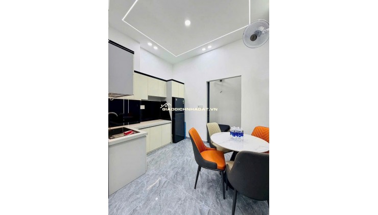 Nhà Huỳnh Tấn Phát 3 tầng, 4PN , mới xây 100% , ngang 5m, full nội thất đẹp, chỉ nhỉnh 4 tỷ, phù hợp gia đình đông thành viên
