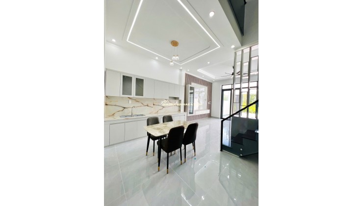 CHỦ HẠ GIÁ BÁN GẤP CHO KHÁCH KỊP DỌN VÀO ĂN TẾT CHỈ CẦN 700tr SỞ HỮU NGAY