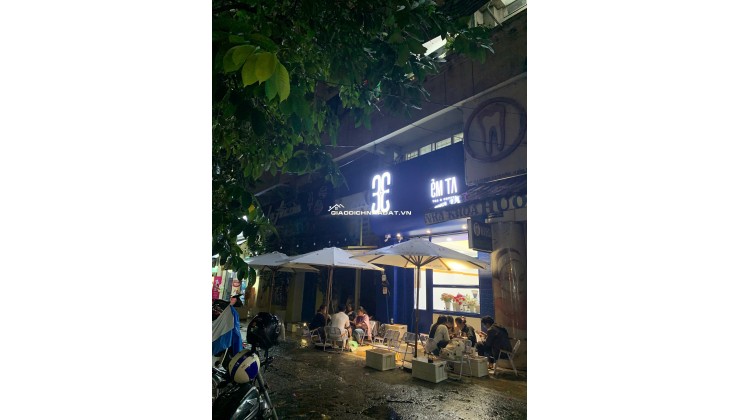 Sang gấp quán cafe trà sữa ngay Lê Hồng Phong Quận 5