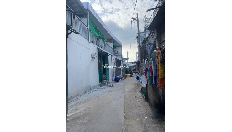 BÁN NHÀ CẤP 4 XINH XẮN VIEW BỜ SÔNG THAM LƯƠNG – GIÁ CỰC TỐT. LH:0903993987 – 0787002686.