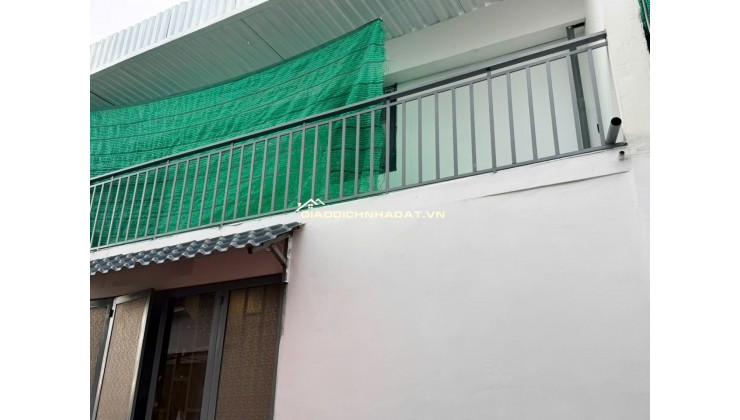 BÁN NHÀ CẤP 4 XINH XẮN VIEW BỜ SÔNG THAM LƯƠNG – GIÁ CỰC TỐT. LH:0903993987 – 0787002686.