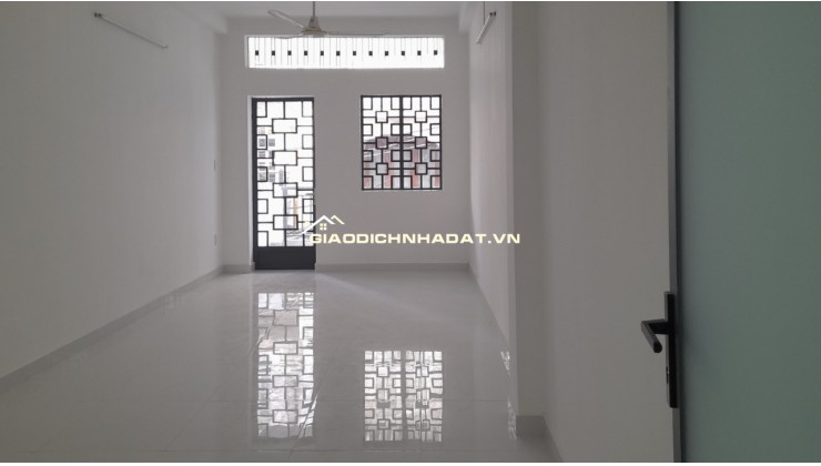 Chính chủ bán nhà mới 3.4*20m, khu biệt thự, hẻm xe tải 6m, 141/ đường Bàn Cờ, P3, Q3, HCM
