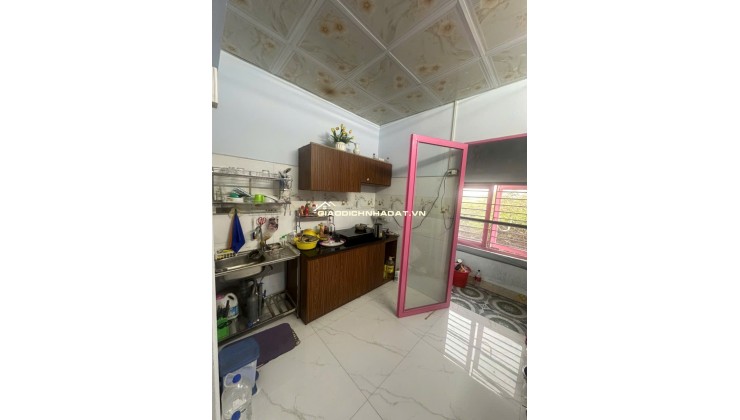 NHÀ VỊ TRÍ ĐẸP - GIÁ TỐT - CHÍNH CHỦ CẦN BÁN Căn Nhà  Hòa Vang, TP. Đà Nẵng. Liên hệ để làm việc chính chủ : 0762714856 - 0914263705