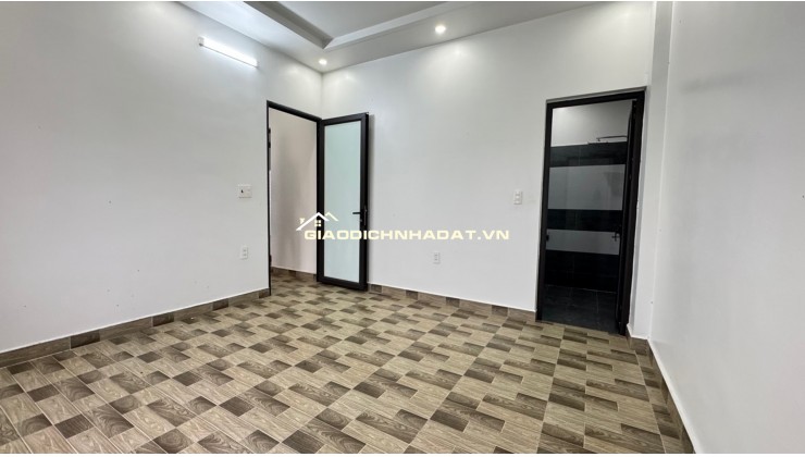 3 TẦNG-NGÕ ÔTÔ ĐỖ CỬA-3 NGỦ KHÉP KÍN - 2,35đ