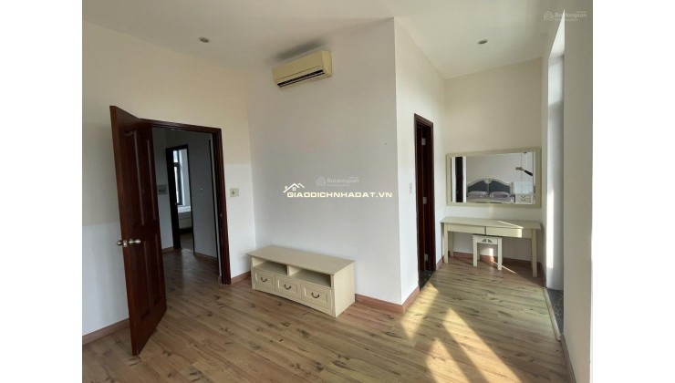 Bán nhà liền kề 5PN + 7WC, giá 8.*** tỷ, 126m2 tại Lô G20,