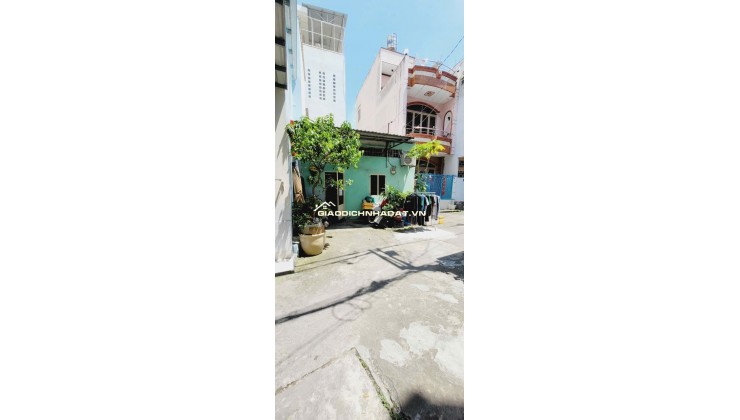 CHÍNH CHỦ CẦN BÁN NHÀ HẺM XE HƠI- GIÁP QUẬN 6- ĐỐI DIỆN BẾN XE MIÊN TÂY