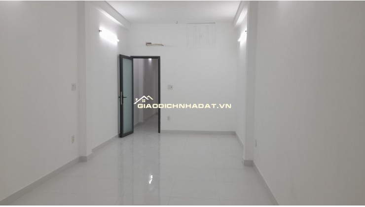 Chính chủ bán nhà mới 141/15 Bàn Cờ, 3.4*20m, khu biệt thự, hẻm xe tải 6m, P3, Q3, HCM